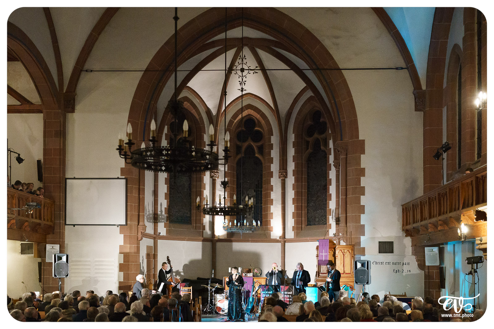 MAGALIE SARAH LÖFFLER AND THE BRASS 'N GROOVE BAND